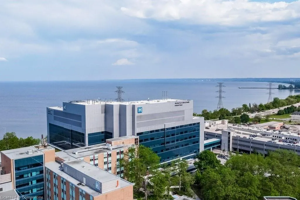 1201 North Shore Boulevard E, #706