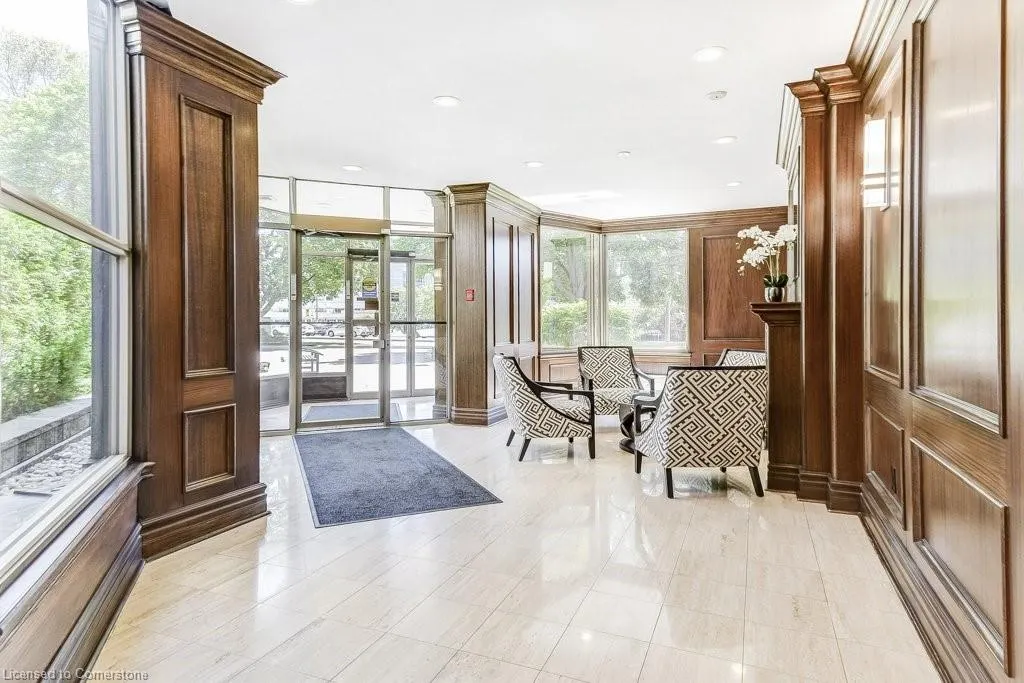 1201 North Shore Boulevard E, #706