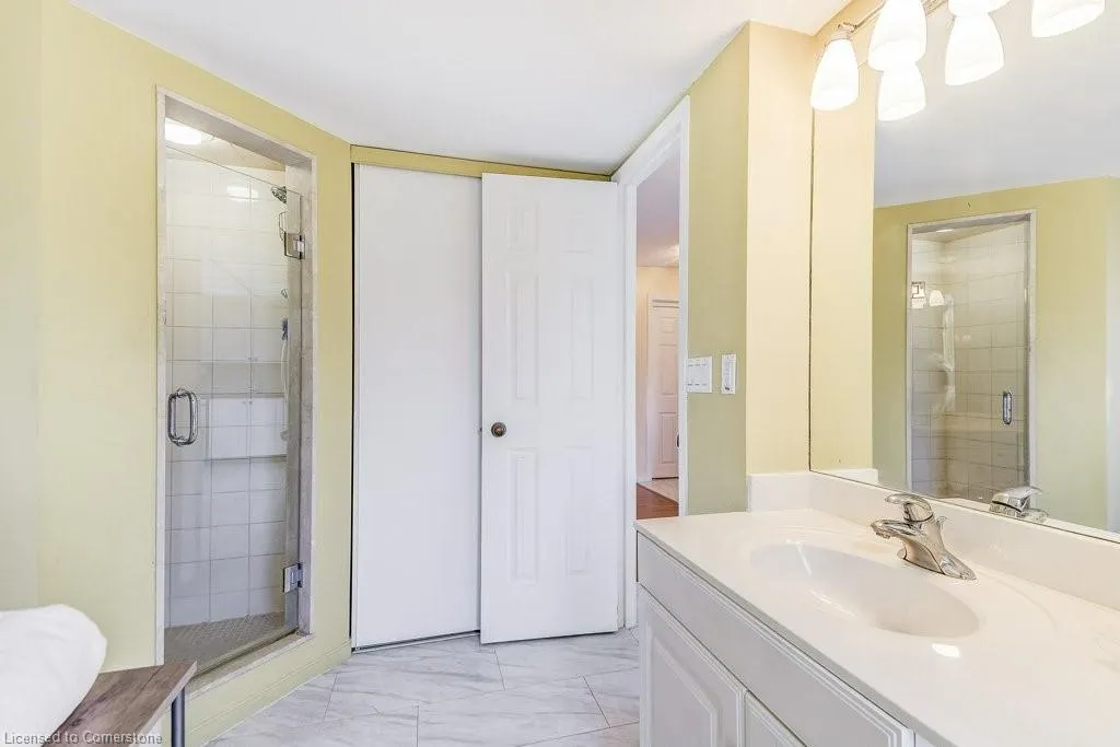 1201 North Shore Boulevard E, #706