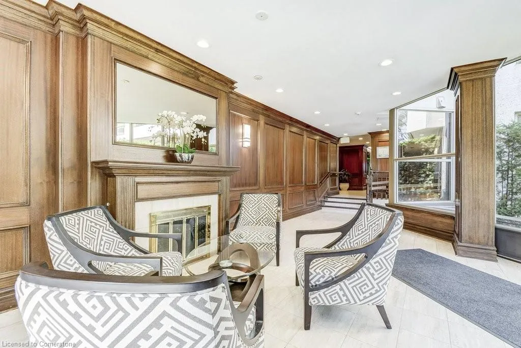 1201 North Shore Boulevard E, #706