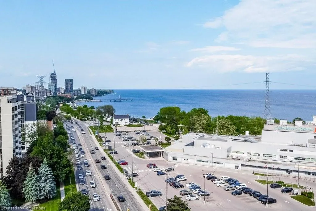 1201 North Shore Boulevard E, #706