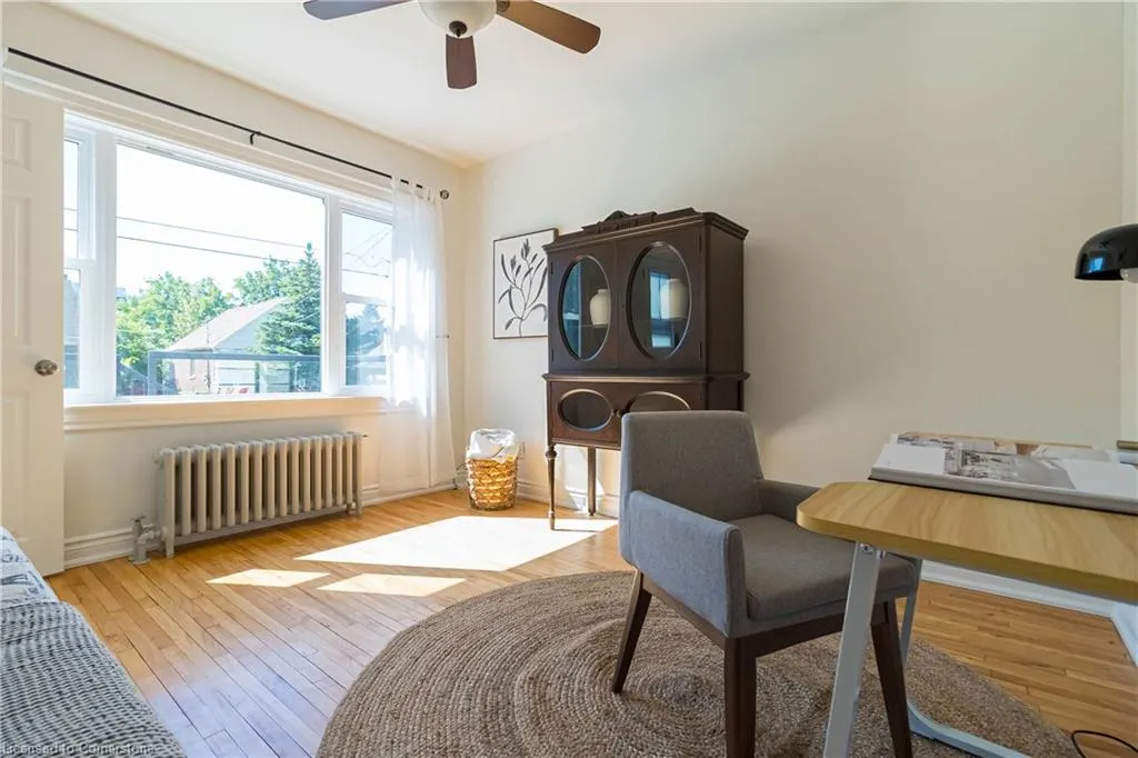 116 1st Street N