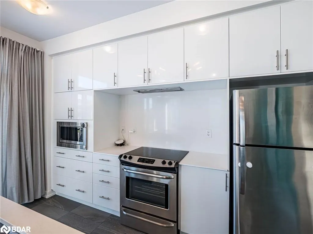 3128 Mintwood Circle