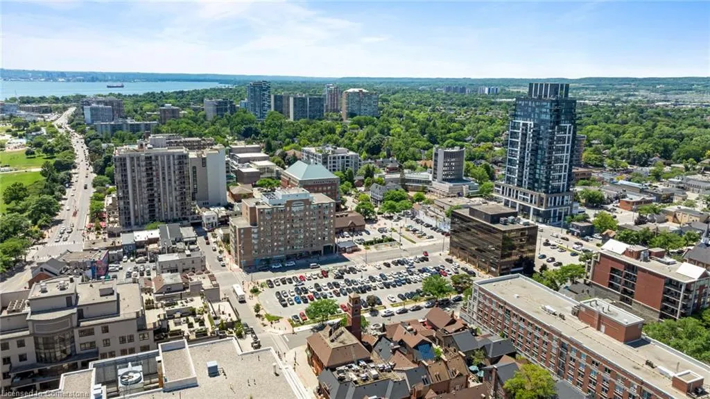370 Martha Street, #602