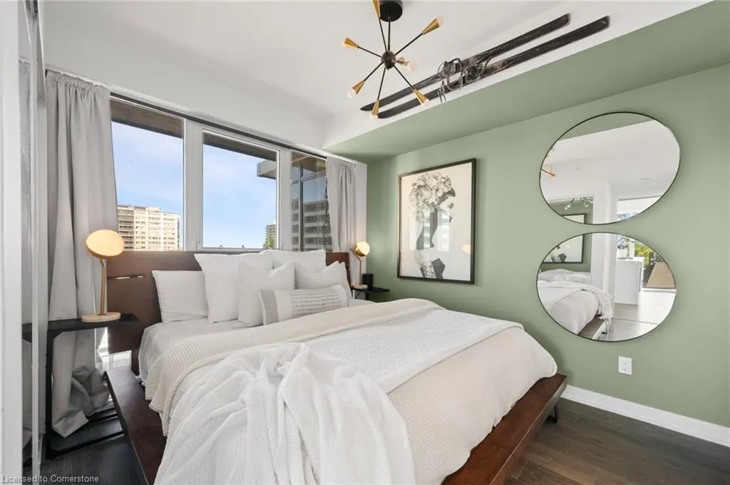 370 Martha Street, #602