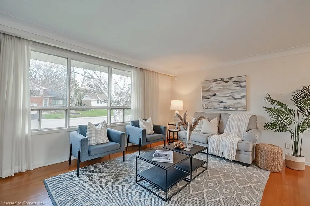 363 East Side Crescent