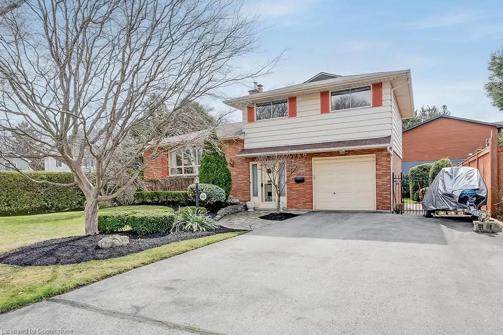 363 East Side Crescent
