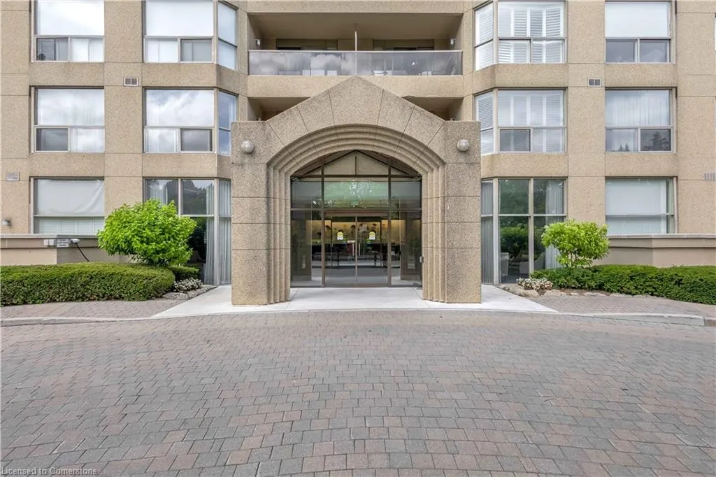 1800 The Collegeway Way, #704