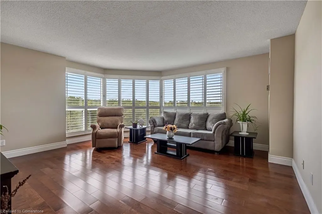 1800 The Collegeway Way, #704