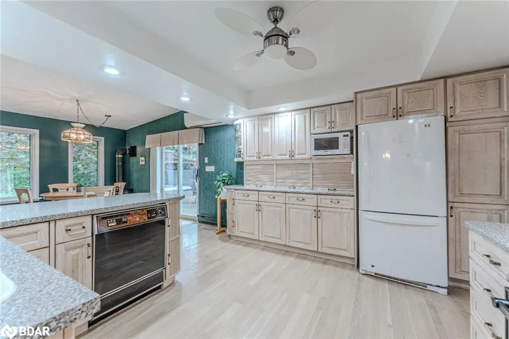 3384 Dobson Road