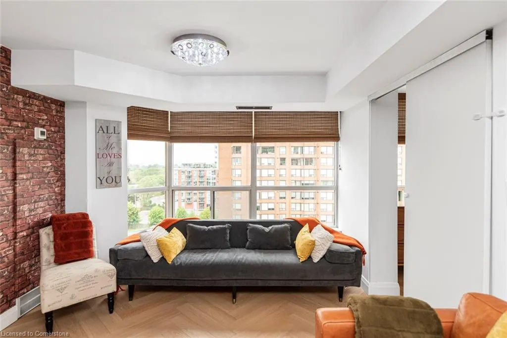 1276 Maple Crossing Boulevard, #1109