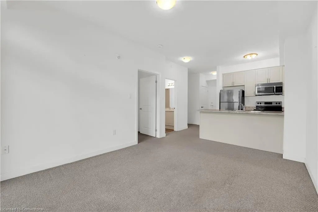125 Shoreview Place, #103