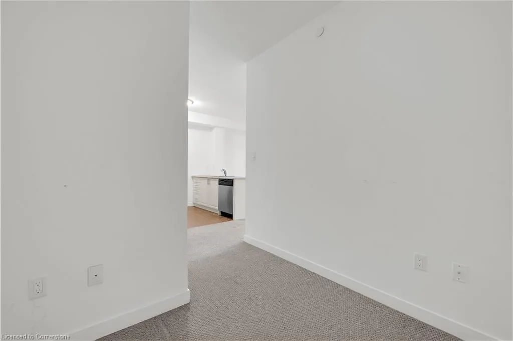125 Shoreview Place, #103