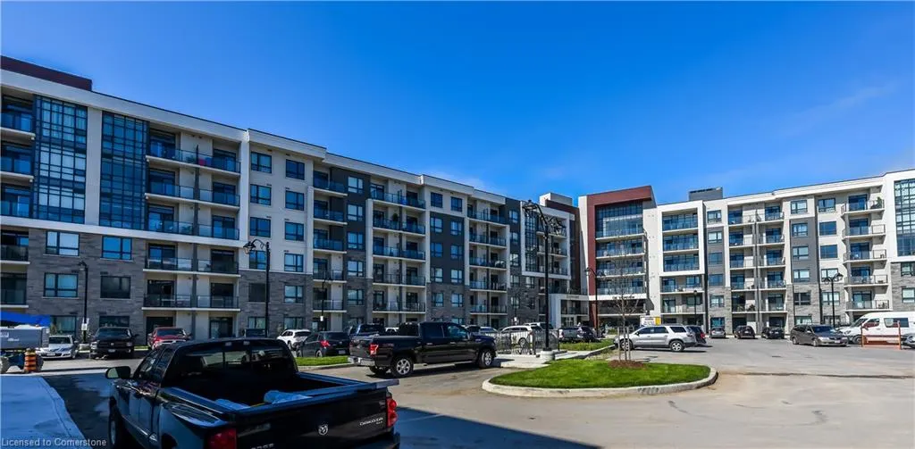 125 Shoreview Place, #103
