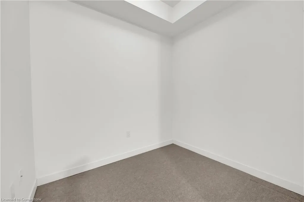 125 Shoreview Place, #103