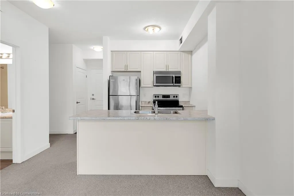 125 Shoreview Place, #103