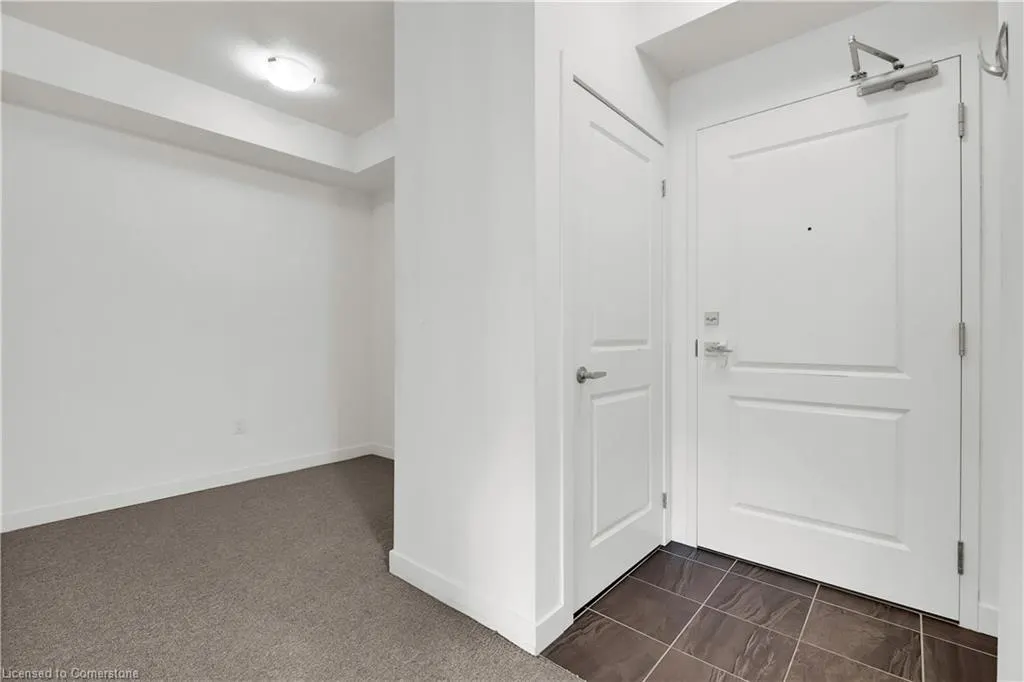 125 Shoreview Place, #103