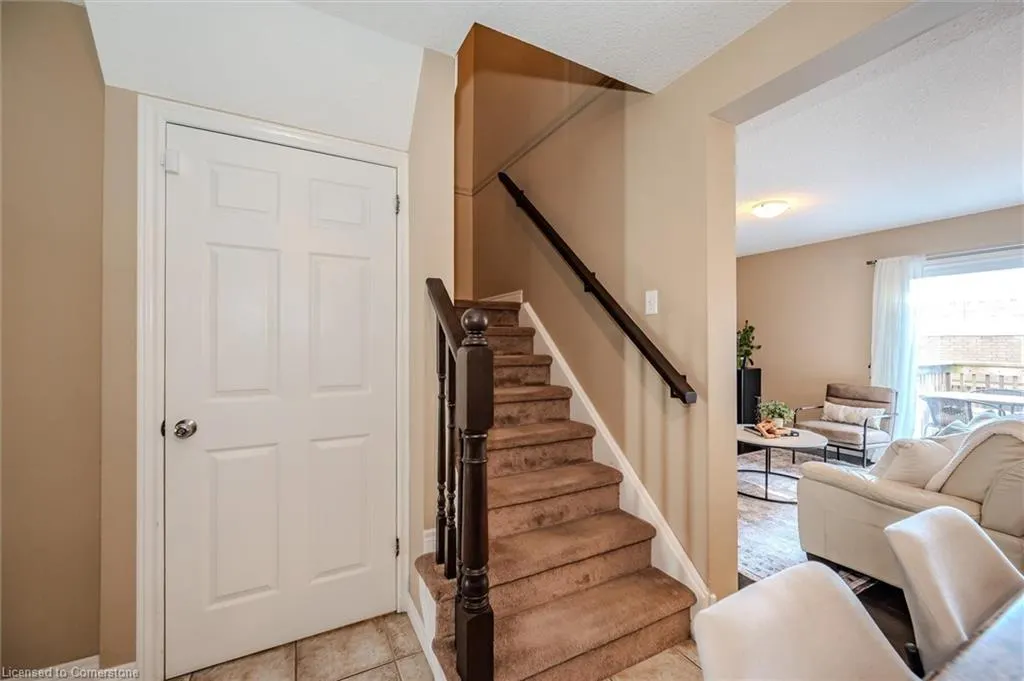361 Arkell Road, #4