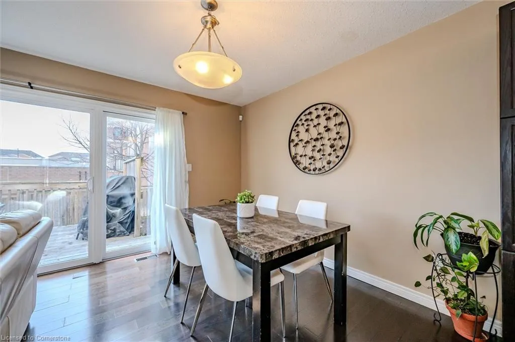 361 Arkell Road, #4