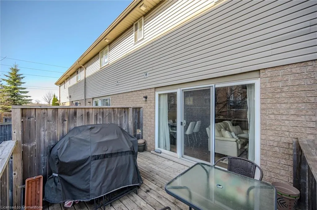 361 Arkell Road, #4