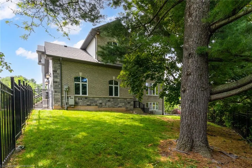 175 Oakhill Place