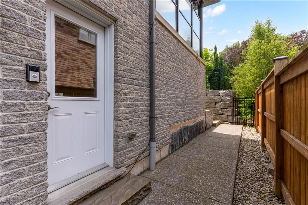 175 Oakhill Place
