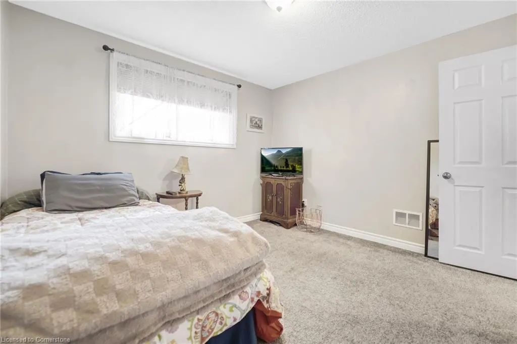 14 Thistledown Drive