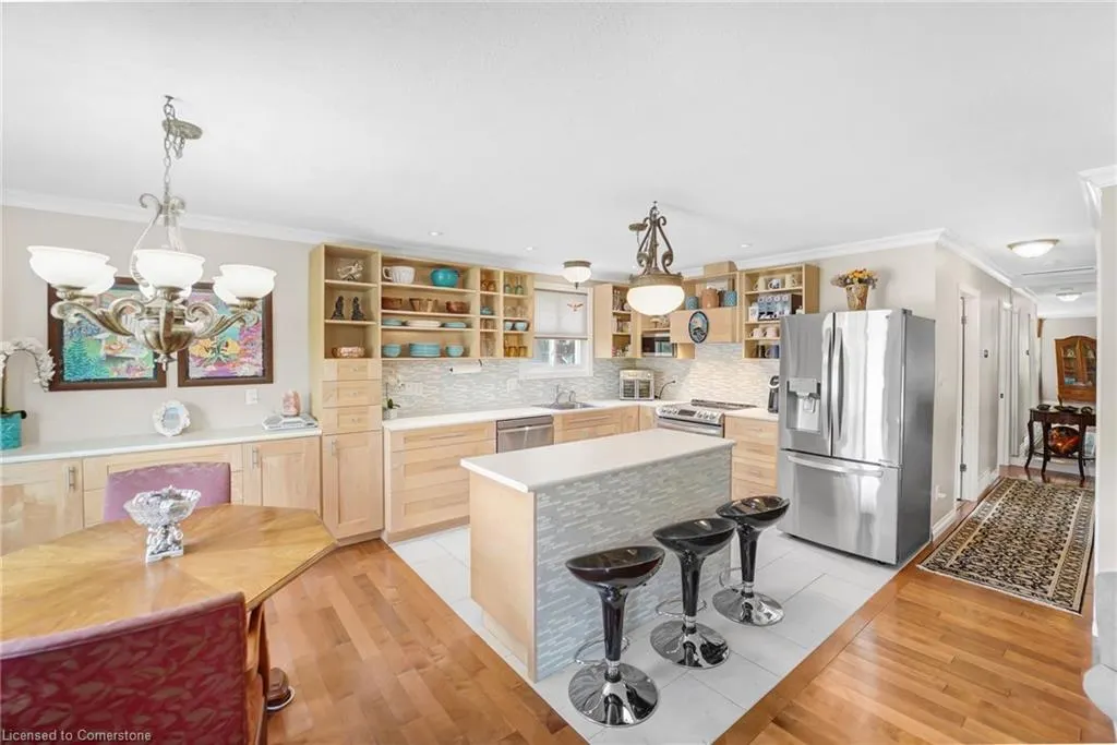 14 Thistledown Drive