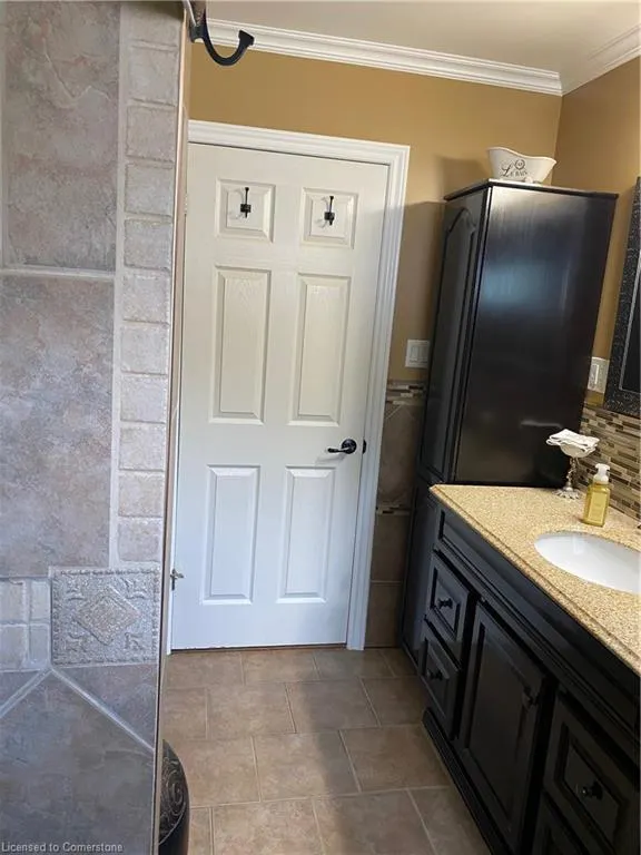 14 Thistledown Drive