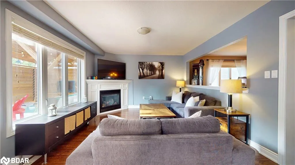 3086 Emperor Drive Drive