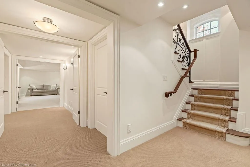1081 Argyle Drive