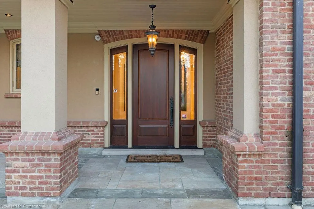 1081 Argyle Drive