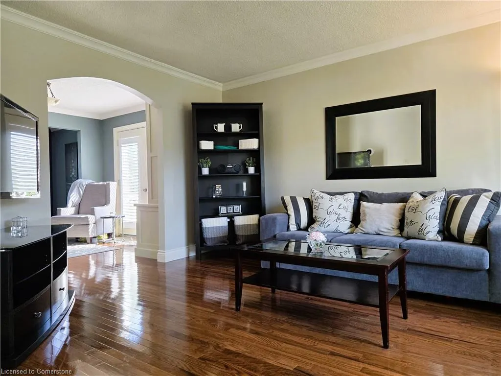 1264 Abbey Court