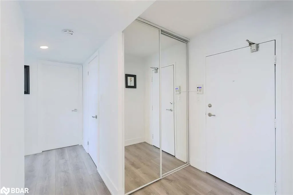 1333 Bloor Street, #805