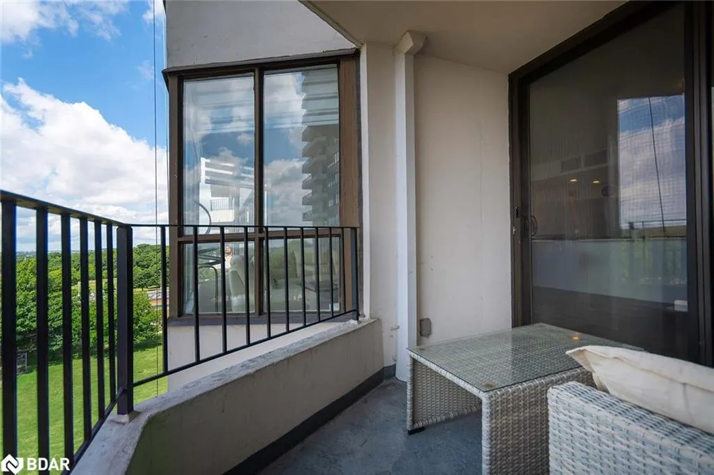 1333 Bloor Street, #805