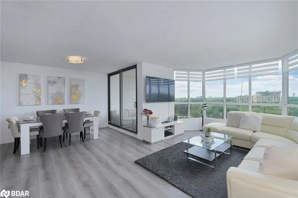 1333 Bloor Street, #805