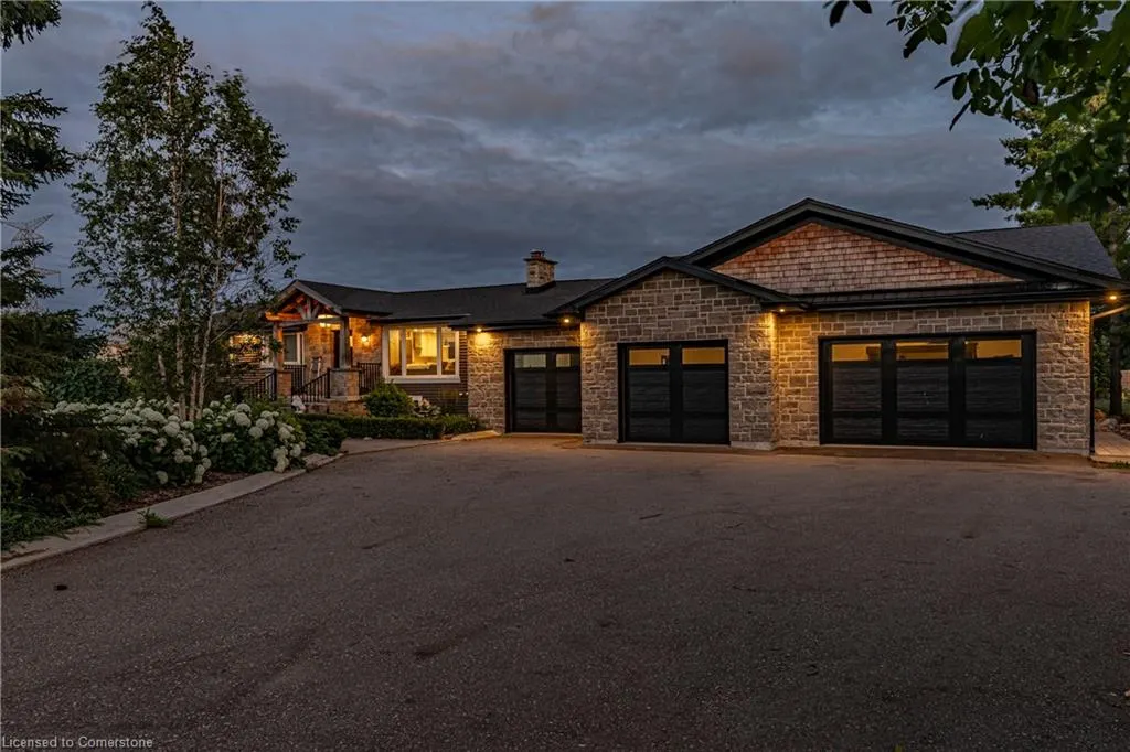 1506 6th Concession Rd Road W