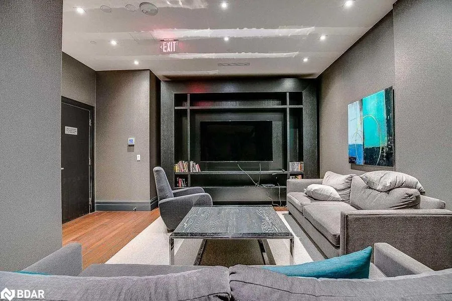 55 Speers Road, #1210