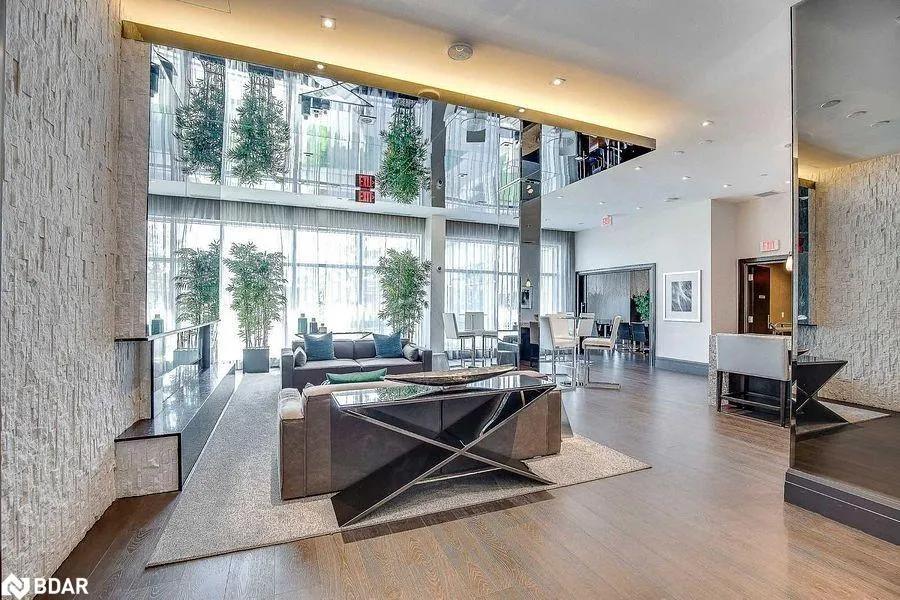 55 Speers Road, #1210