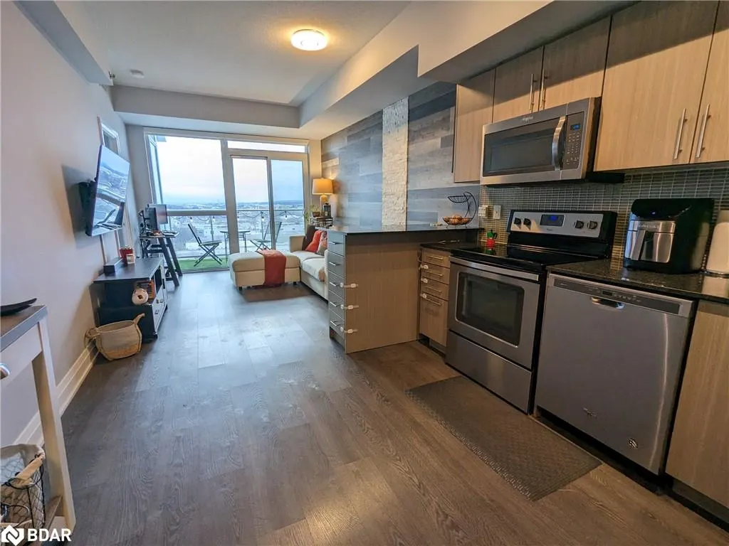 55 Speers Road, #1210