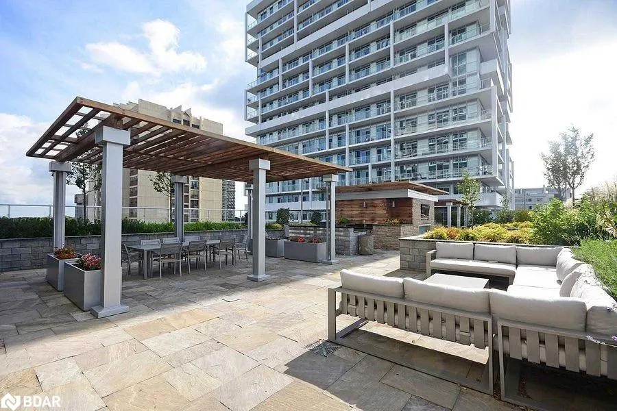 55 Speers Road, #1210
