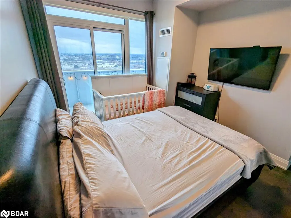 55 Speers Road, #1210