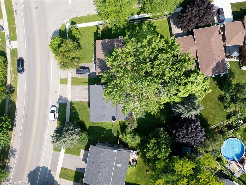 323 Brantwood Park Road
