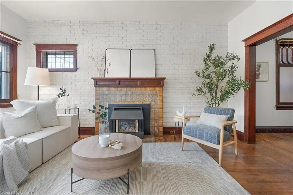 379 Cumberland Avenue