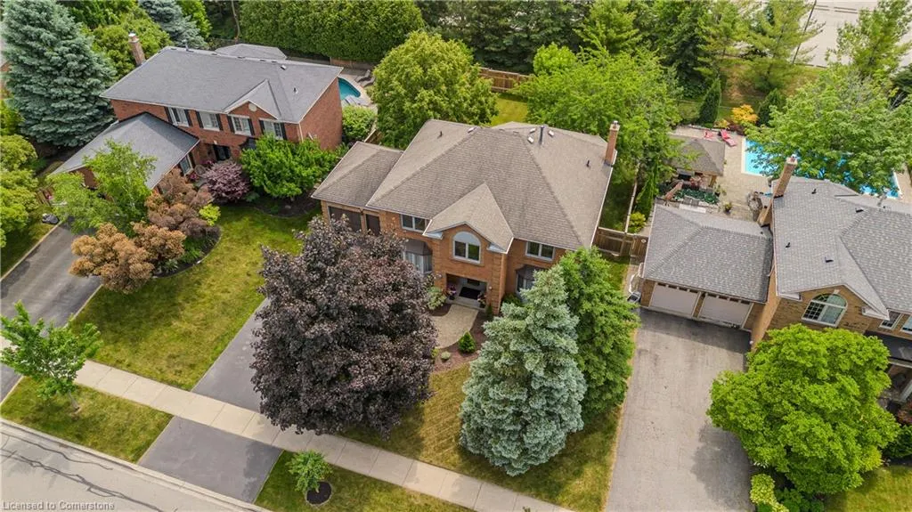 1352 Winterberry Drive