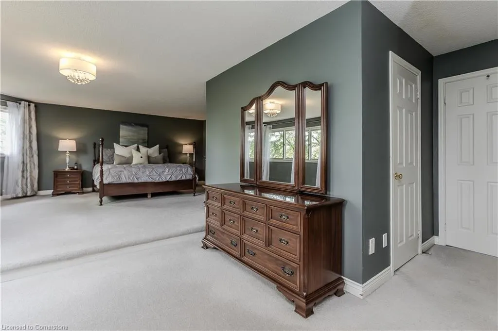 1352 Winterberry Drive