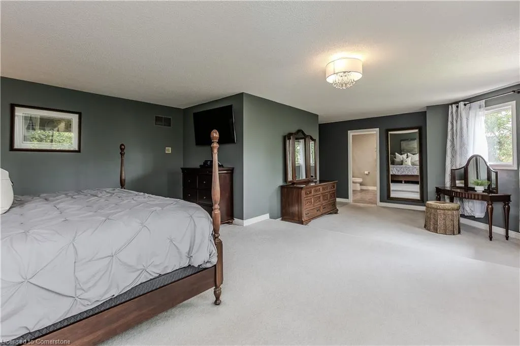 1352 Winterberry Drive