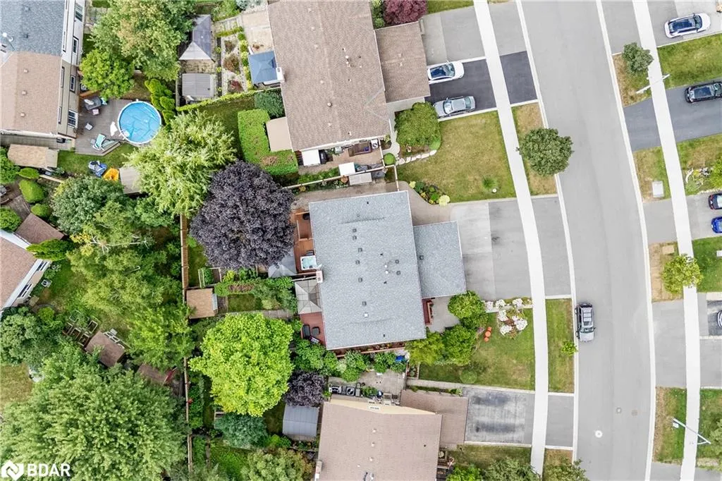 3104 Autumn Hill Crescent