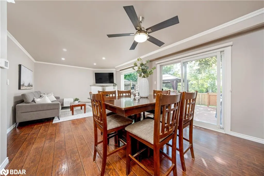3104 Autumn Hill Crescent