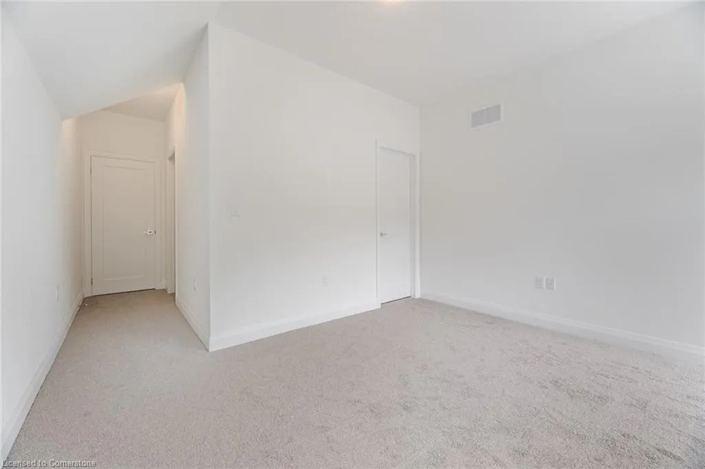 8 Lois Torrance Trail
